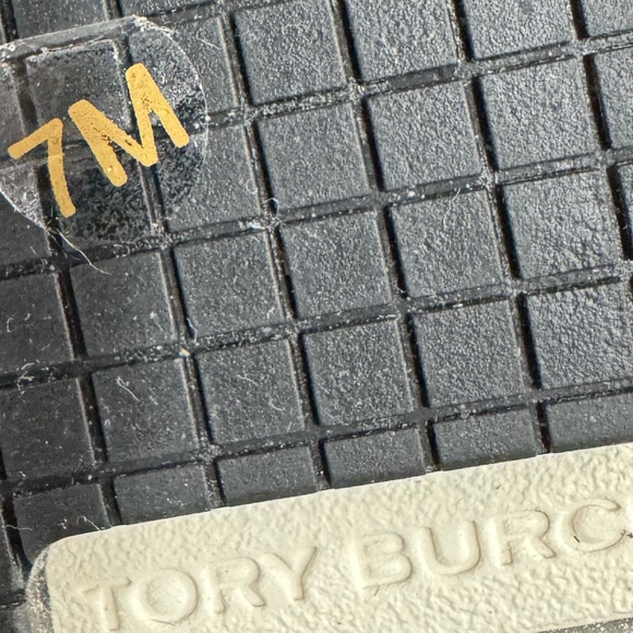 Tory Burch Textured Cream Flats - Picture 9 of 9